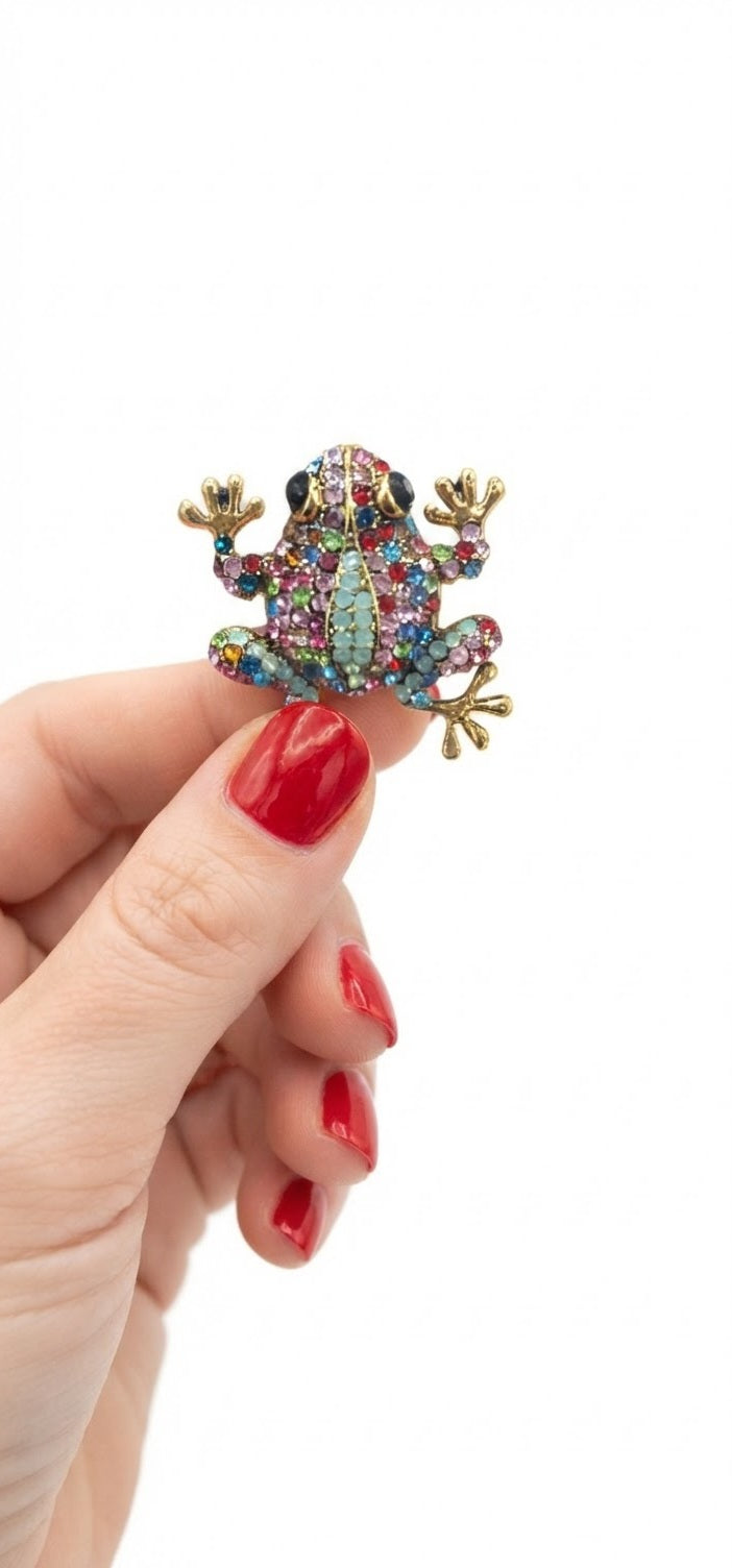 Broche rana cristales multicolor - escala en mano