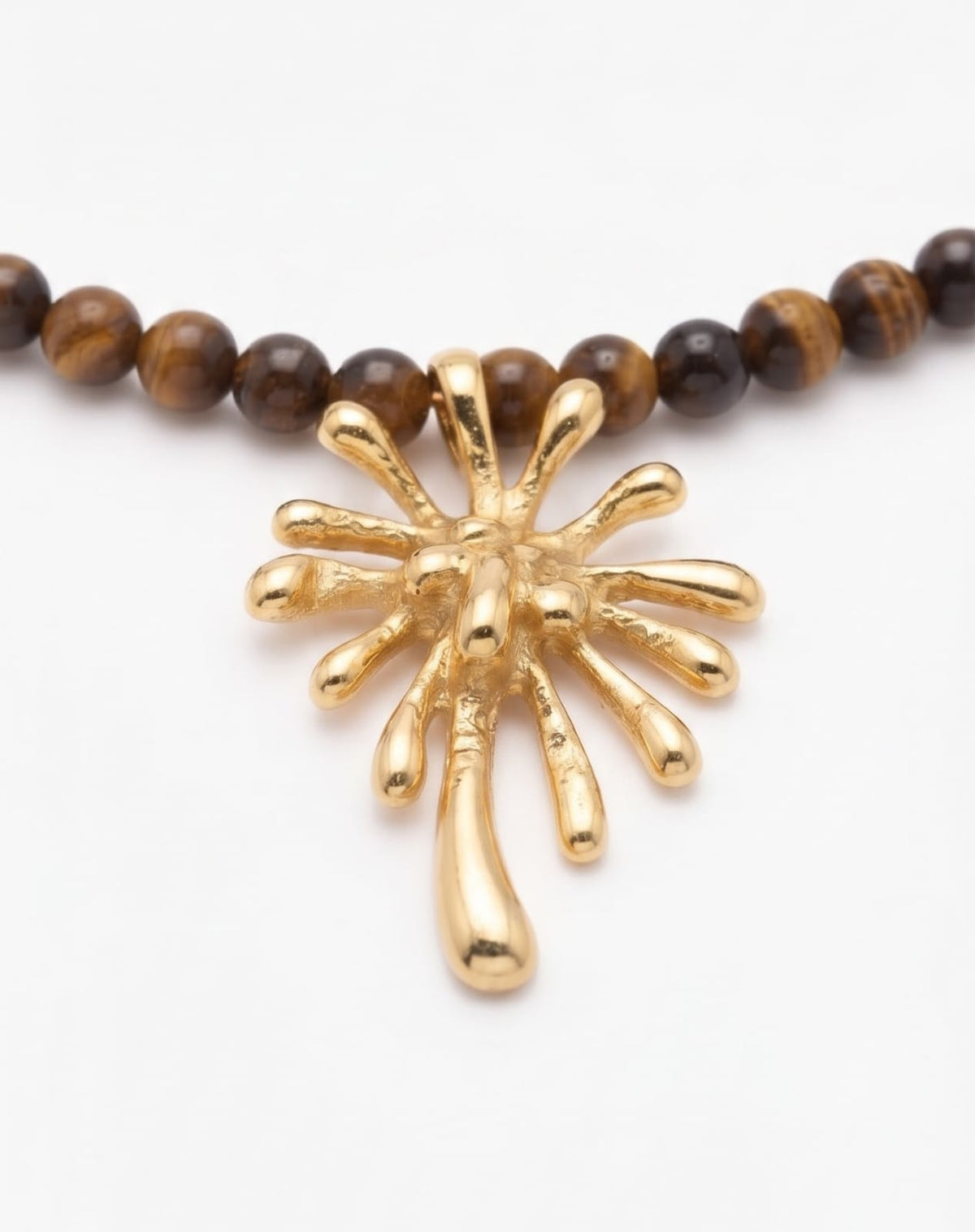Collar de ojo de tigre de 4 mm con colgante de acero quirúrgico