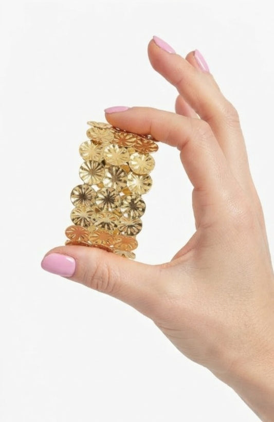 Brazalete de lentejuelas doradas vista inferior