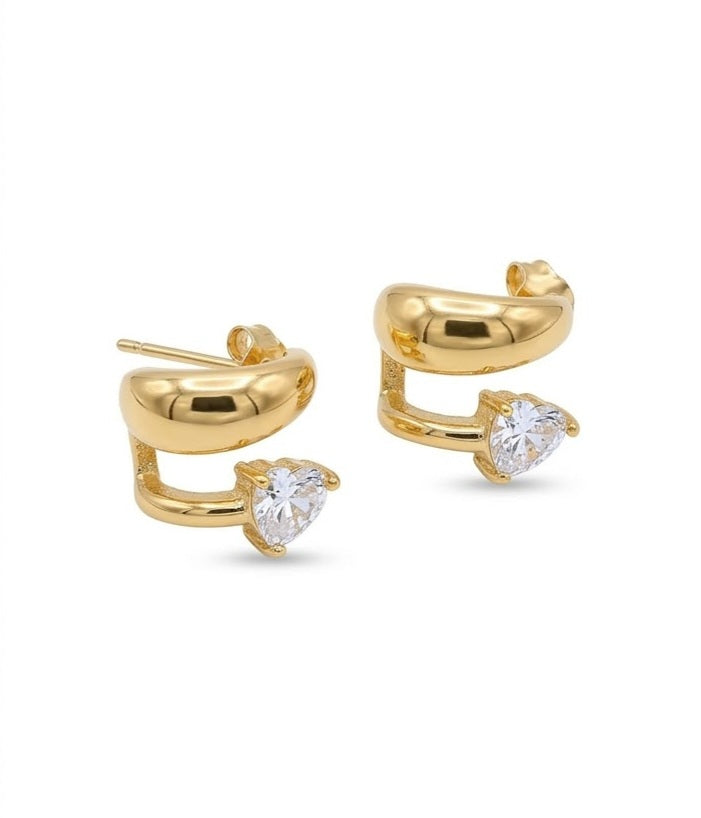 Pendientes doble aro con circonita corazón dorado vista frontal par